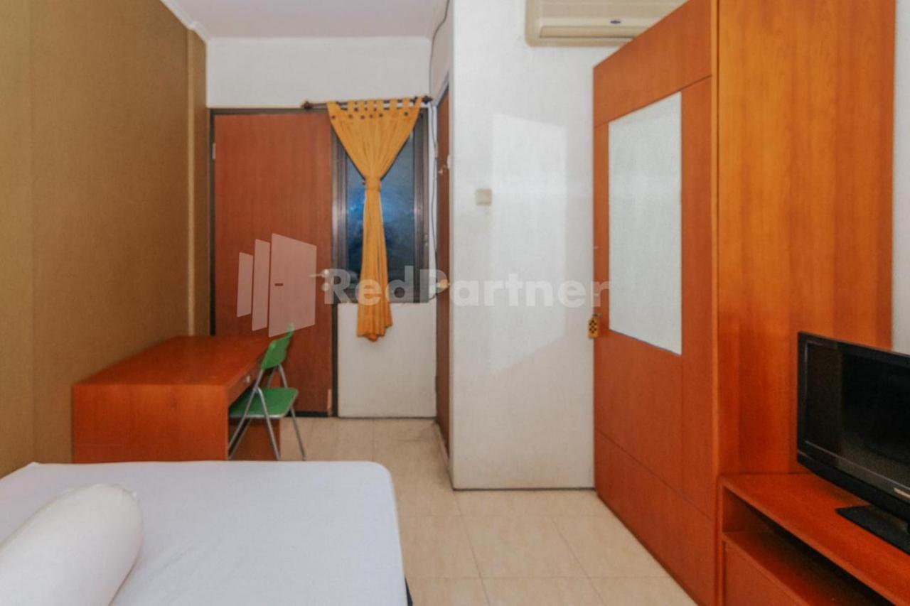 De Lugano Scbd Syariah Mitra Reddoorz Hotell Jakarta Exteriör bild