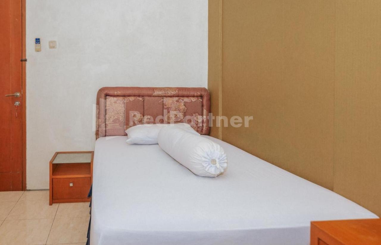 De Lugano Scbd Syariah Mitra Reddoorz Hotell Jakarta Exteriör bild