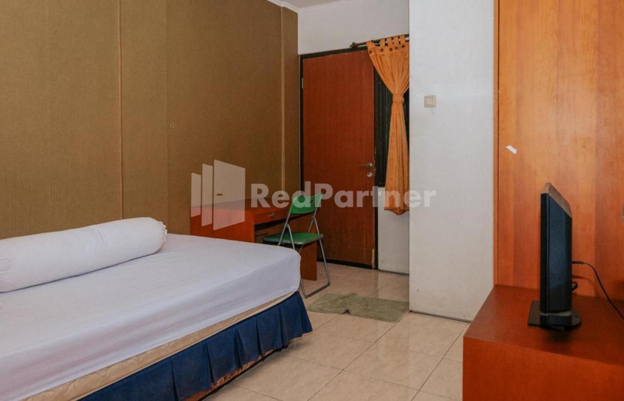 De Lugano Scbd Syariah Mitra Reddoorz Hotell Jakarta Exteriör bild